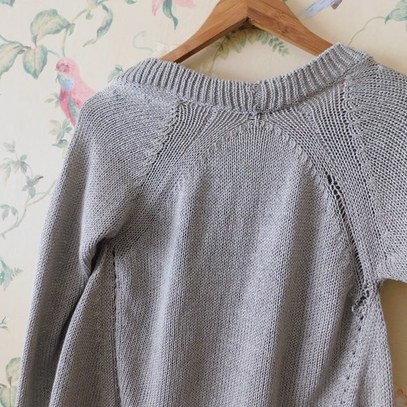 🦔🐾 Distressed Hay Ride Sweater - Picture 6 of 10